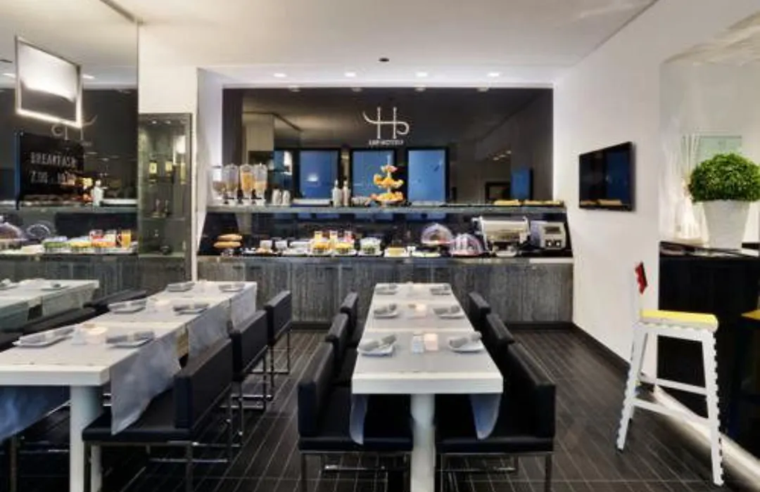 LHP Hotel Napoleon-1